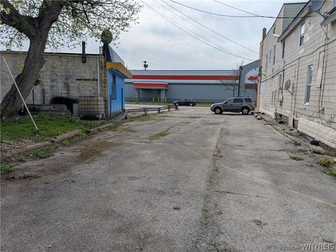 Commercial Lot For Sale