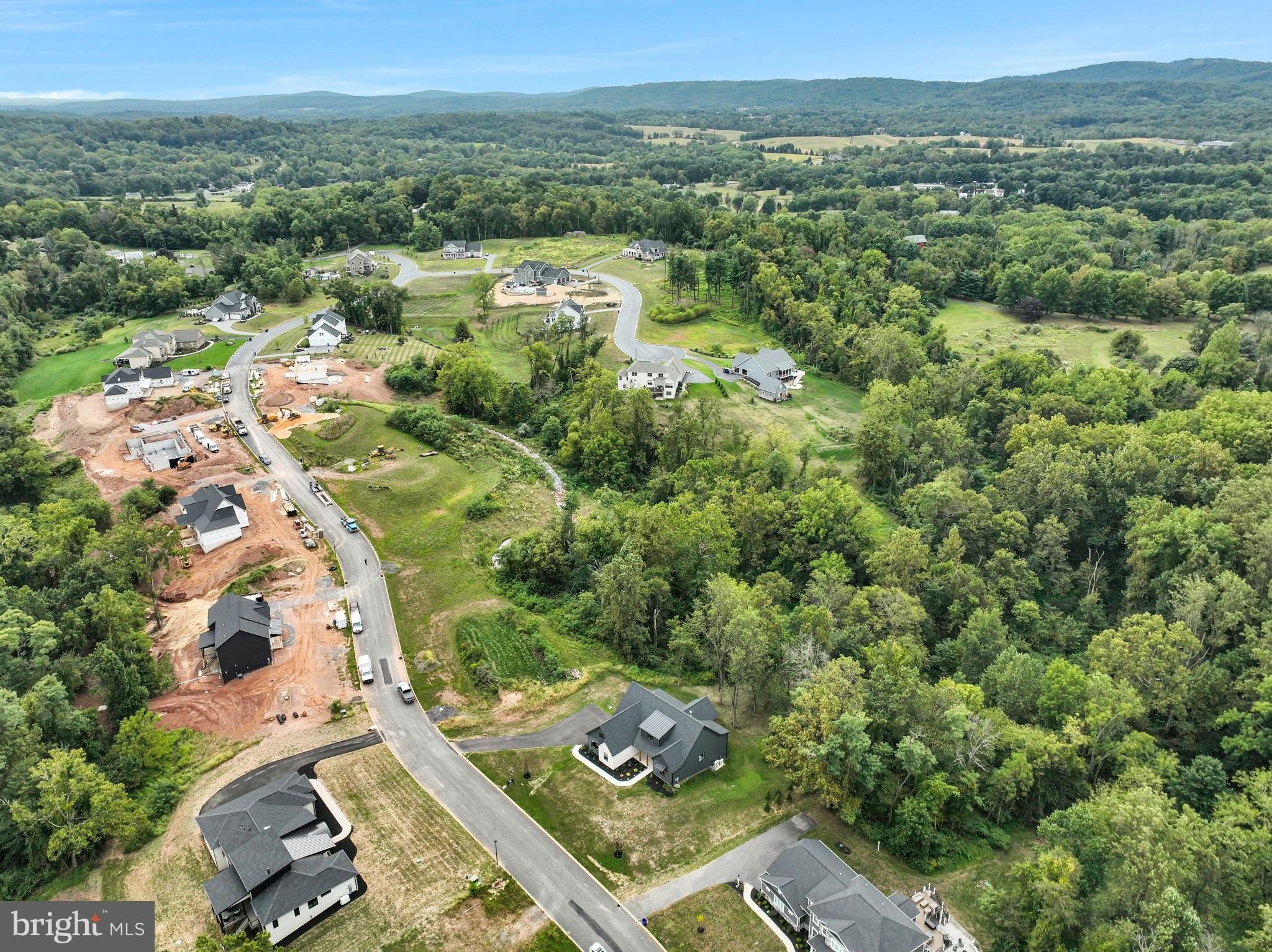 Spacious Homesites in Picturesque Oak Hill