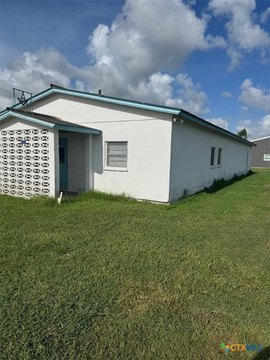 Seadrift Commercial Concrete Block Building