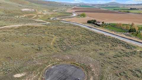 Kennewick Land in Badger Canyon