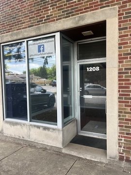 Park Ridge Commercial Space Available