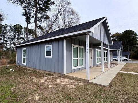 Two-Unit Duplex with In-Unit Laundry