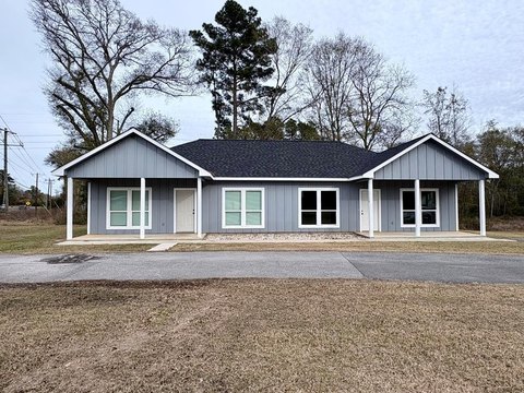 Two-Unit Duplex with In-Unit Laundry