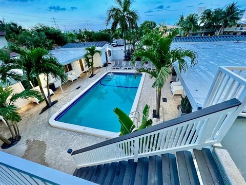 Renovated 12-Unit Resort Property