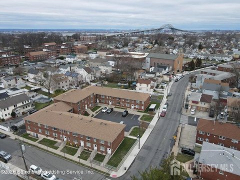 Staten Island Multifamily Investment Opportunity