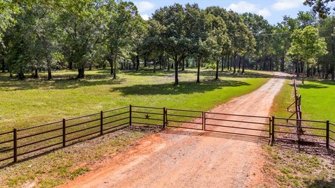 Hunting Land with Build-Ready Site