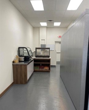 Take-Out Food Service Sublease