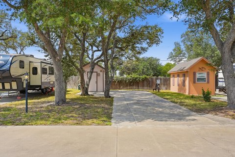 Land, ROCKPORT, TX