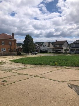Cleared Commercial Development Lot