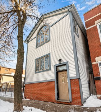 Turnkey Chicago Two-Unit Building