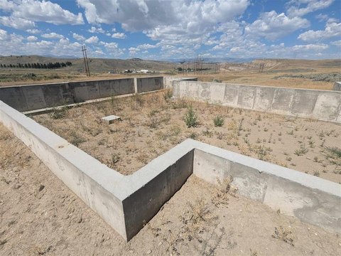 Residential Land in Meeteetse, WY