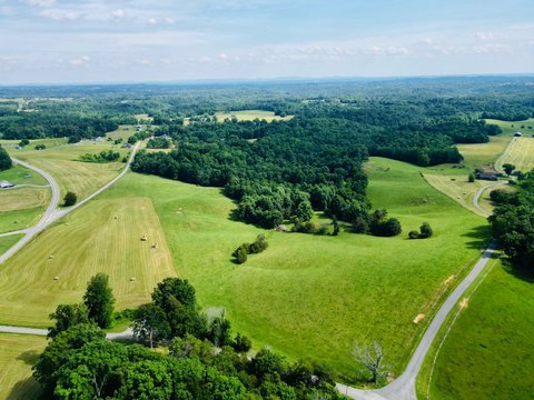 Unrestricted Hay and Pasture Tracts