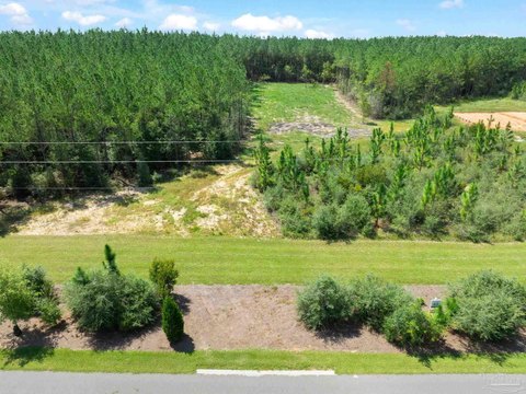 Land, Pace, FL