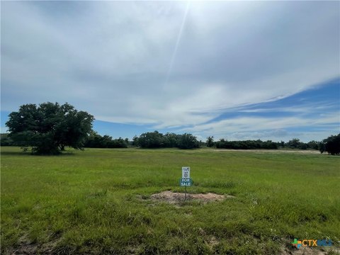 Mustang Valley Homesite with Oak Trees