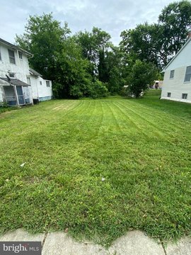 Land, BRENTWOOD, MD