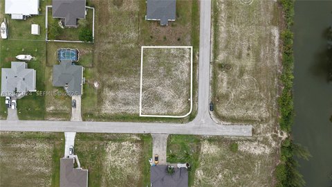 Residential - Cape Coral, FL
