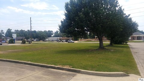 Commercial Land on N 7th Street