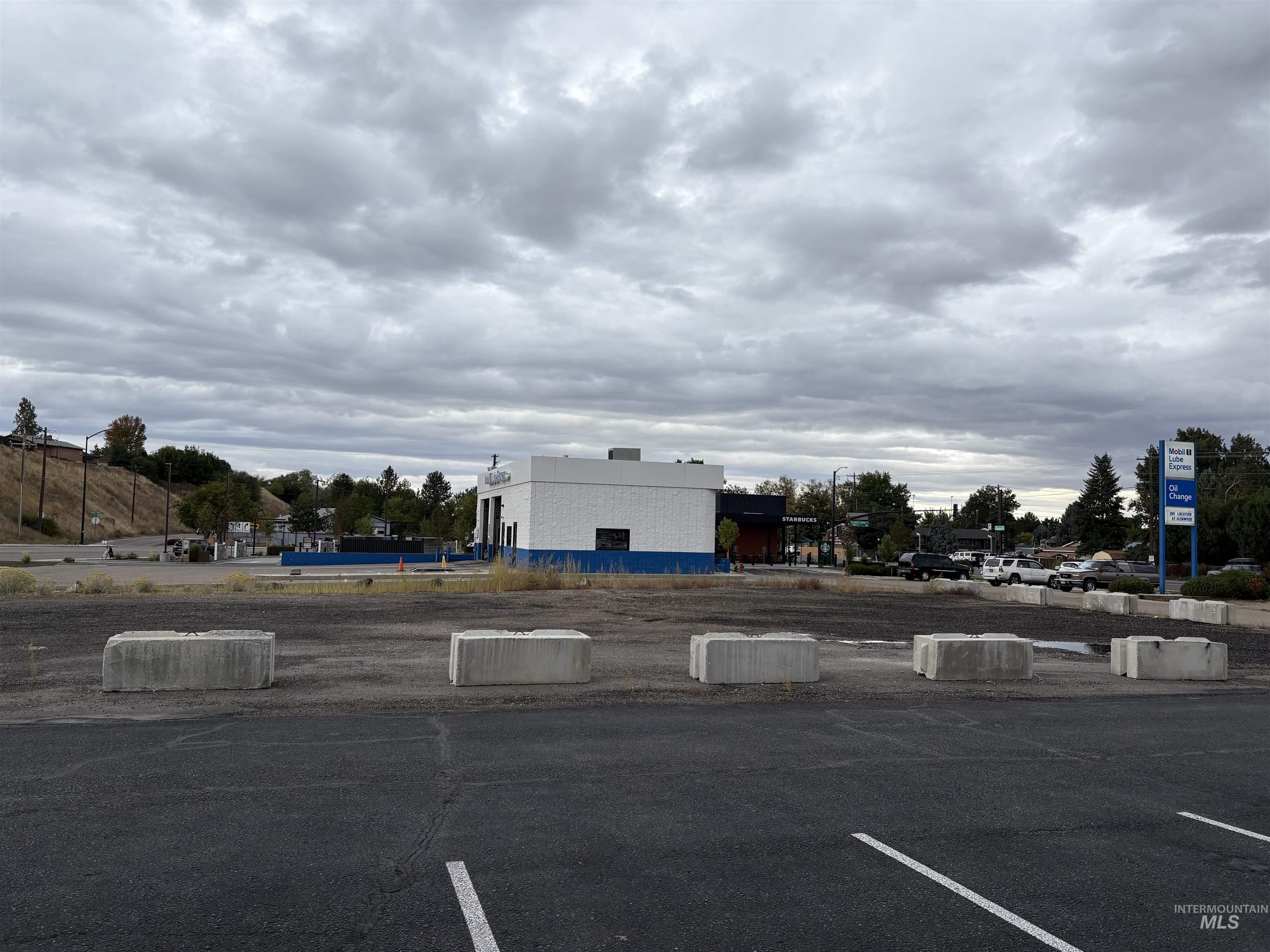 Commercial Land on Chinden Blvd