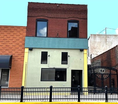 Downtown Belleville Commercial Space