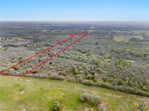 12-Acre Lot Near Lockhart, TX
