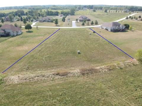 Land, Woodstock, IL