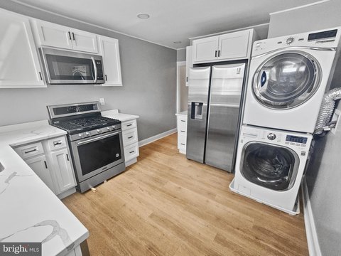 Renovated Duplex Near Druid Hill Park