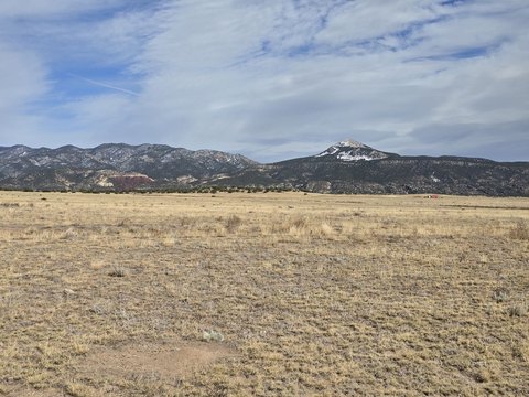 Expansive Land with Mountain Views