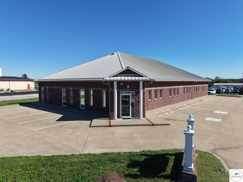 Sedalia Office Building For Lease