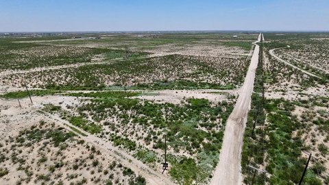 Residential Land Lot with Mobile Homes Allowed