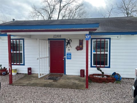 Restaurant and Game Room