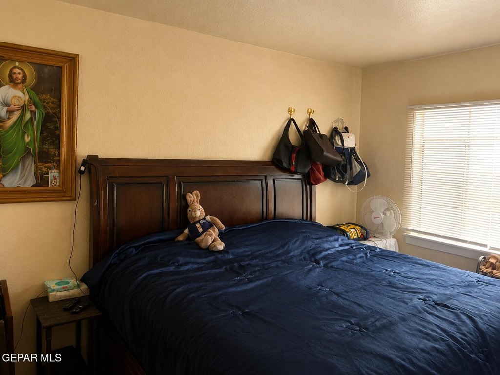 Picture 18