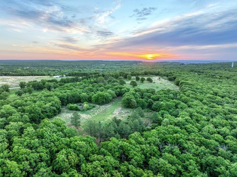 290 Acres Near Highway 9