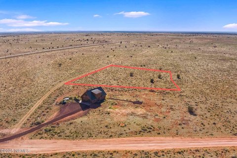 Arizona Land with Peaks View