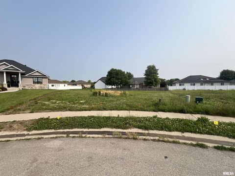 Residential Lot in Salem Estates