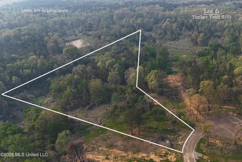 Secluded Homesite in Senatobia, MS