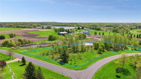 Spacious Homesite with Lake Views