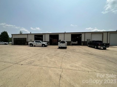 York Commercial Property with Cranes