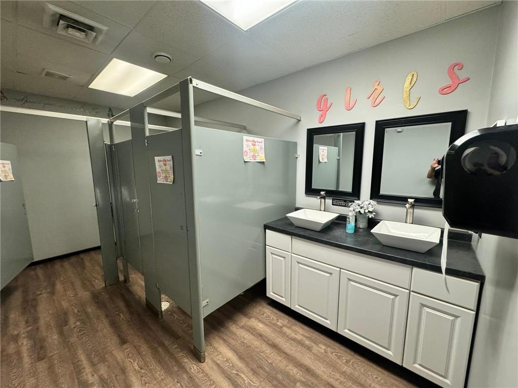 Picture 19