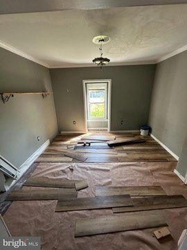 Spacious Multifamily Home with Rental Potential