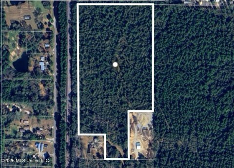 Land, Saucier, MS