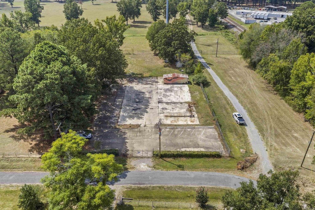 9924 Blake St, Mabelvale, AR 72103