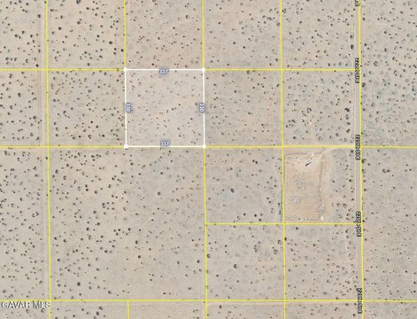 Lancaster Land Close to Lake LA