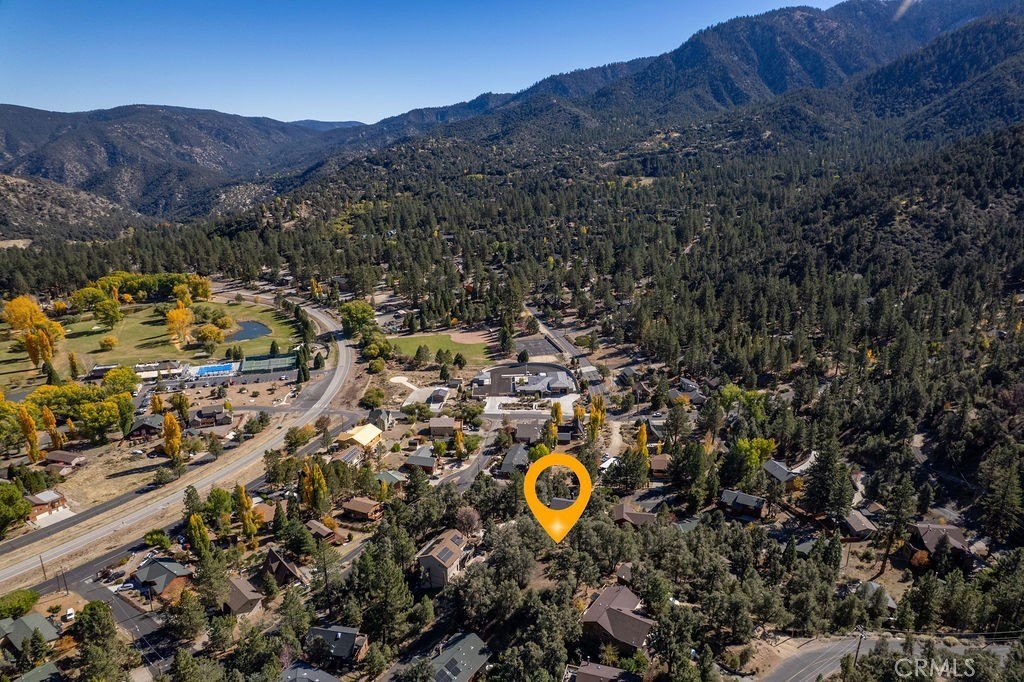 Large Lot with Mountain Views