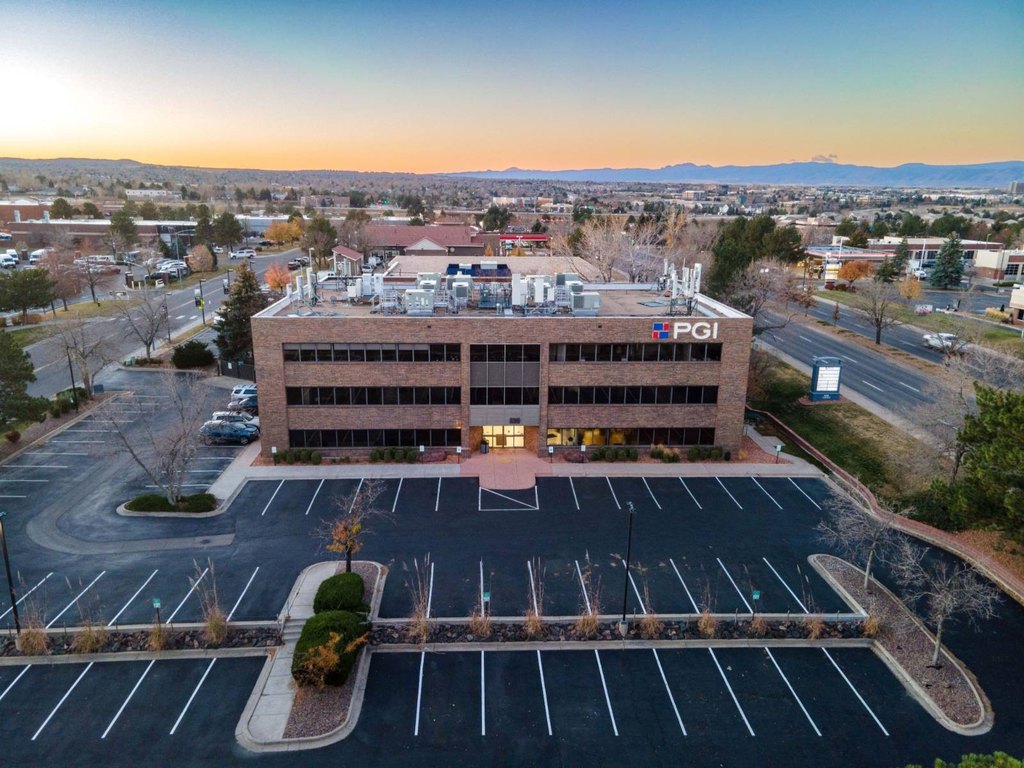 8089 S Lincoln St, Littleton, CO 80122