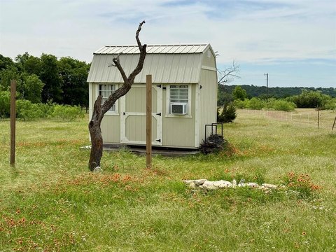 20-Acre Ranch with Water Well