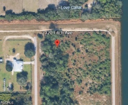 Land, Alva, FL