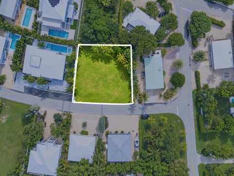 Land, Duck Key, FL