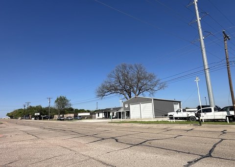 Auto Repair Property with Shop
