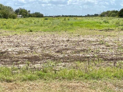 9.12 Acres on FM 1015