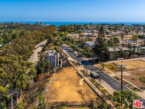 Pacific Palisades Land Opportunity